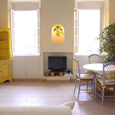 Very Charming Studio Apartment On Port In Cannes A Short Walk To Palais With Aircon And Internet 411 Exterior foto